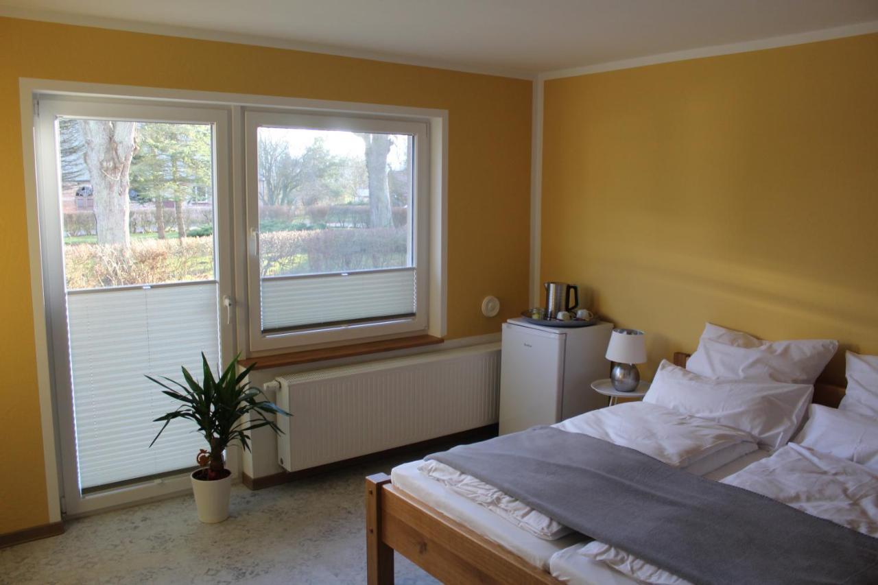 Vorsicht Hotel Deyelsdorf 외부 사진