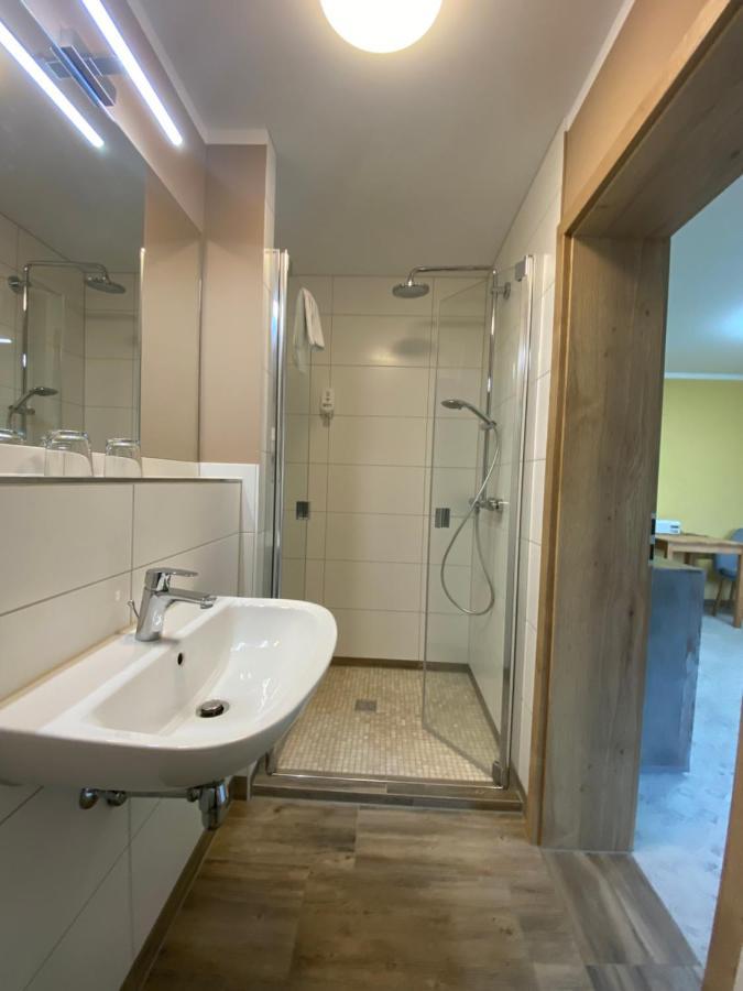 Vorsicht Hotel Deyelsdorf 외부 사진