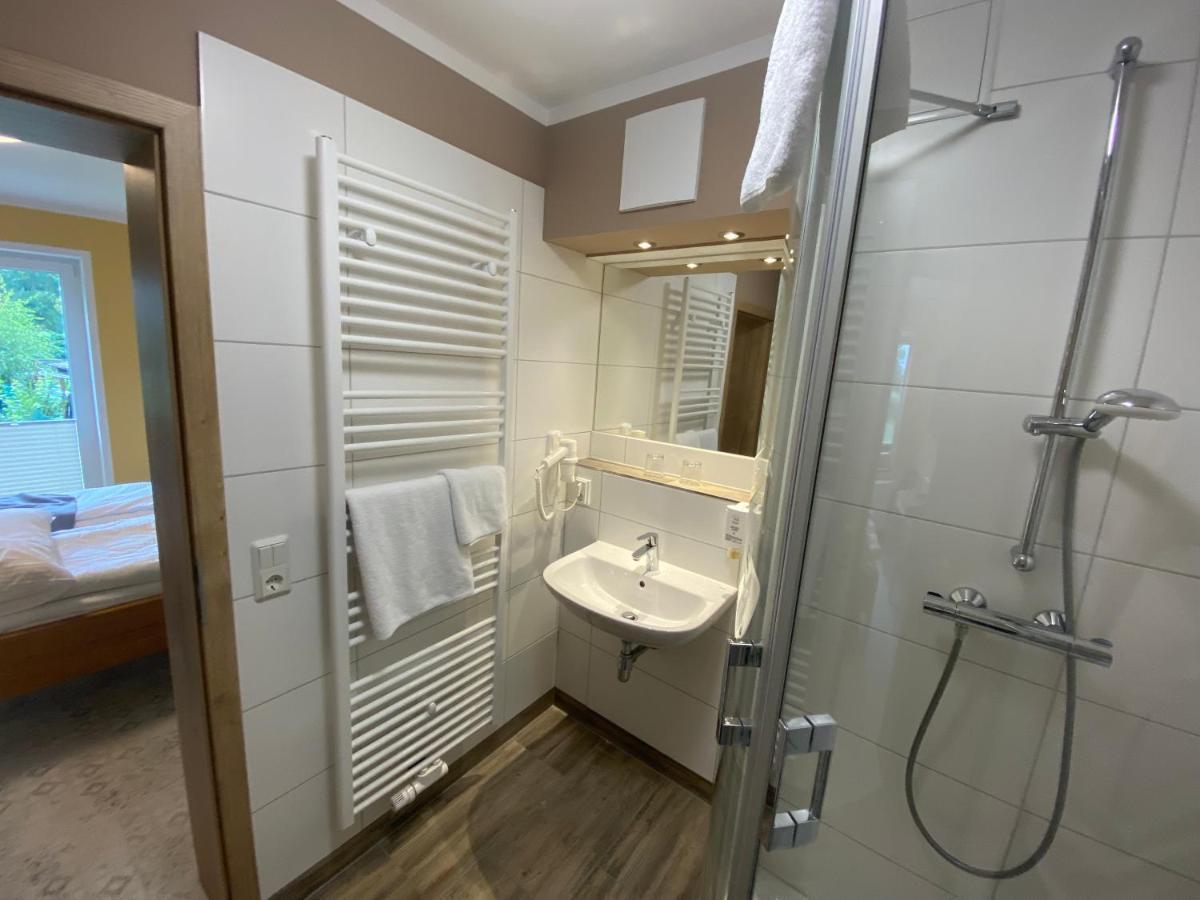 Vorsicht Hotel Deyelsdorf 외부 사진