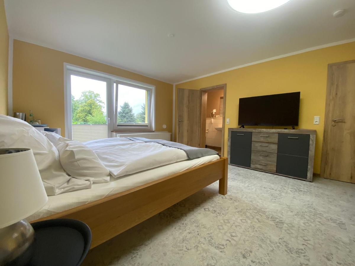 Vorsicht Hotel Deyelsdorf 외부 사진
